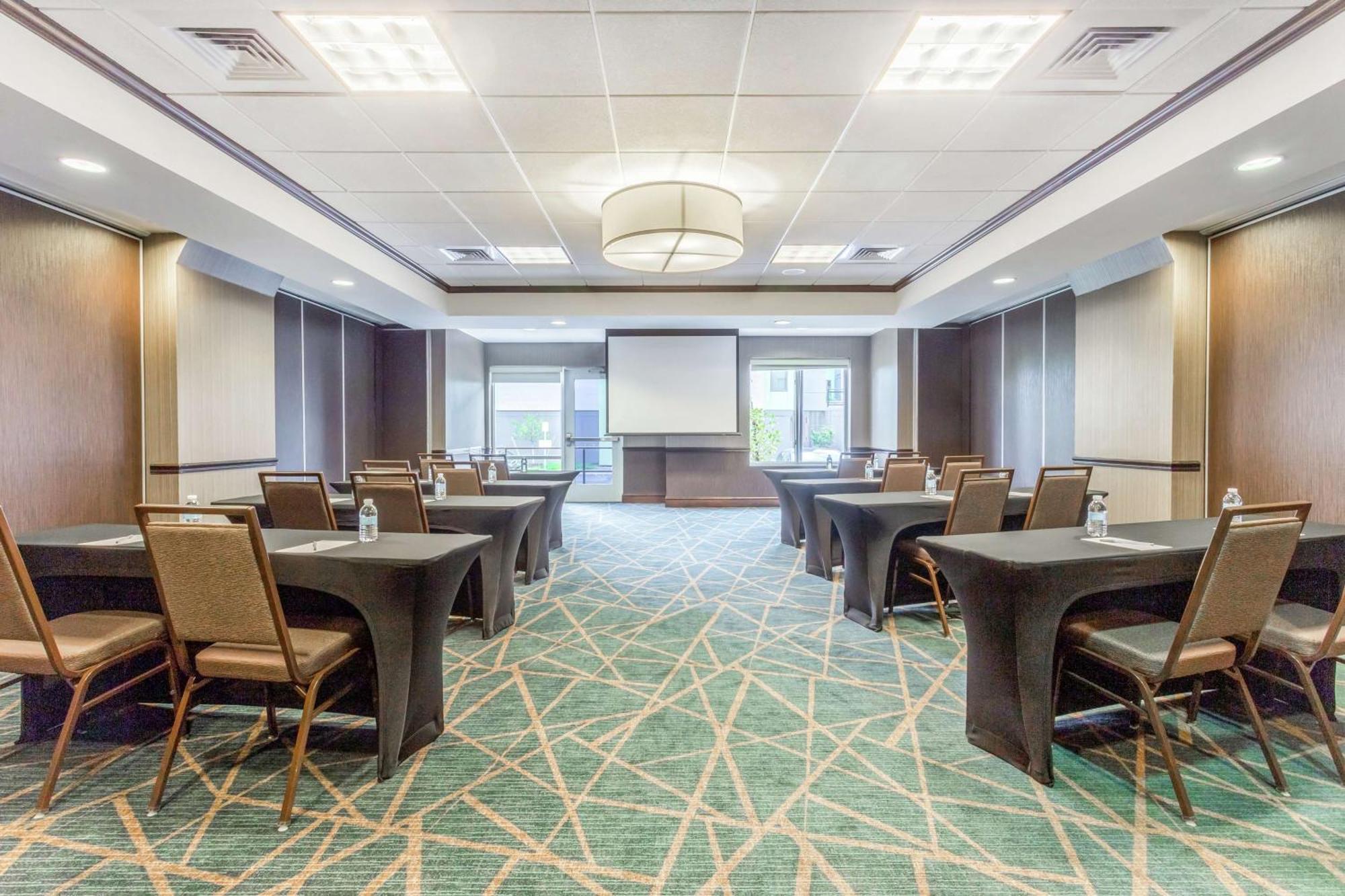 Hilton Garden Inn Albany-Suny Area Exteriér fotografie